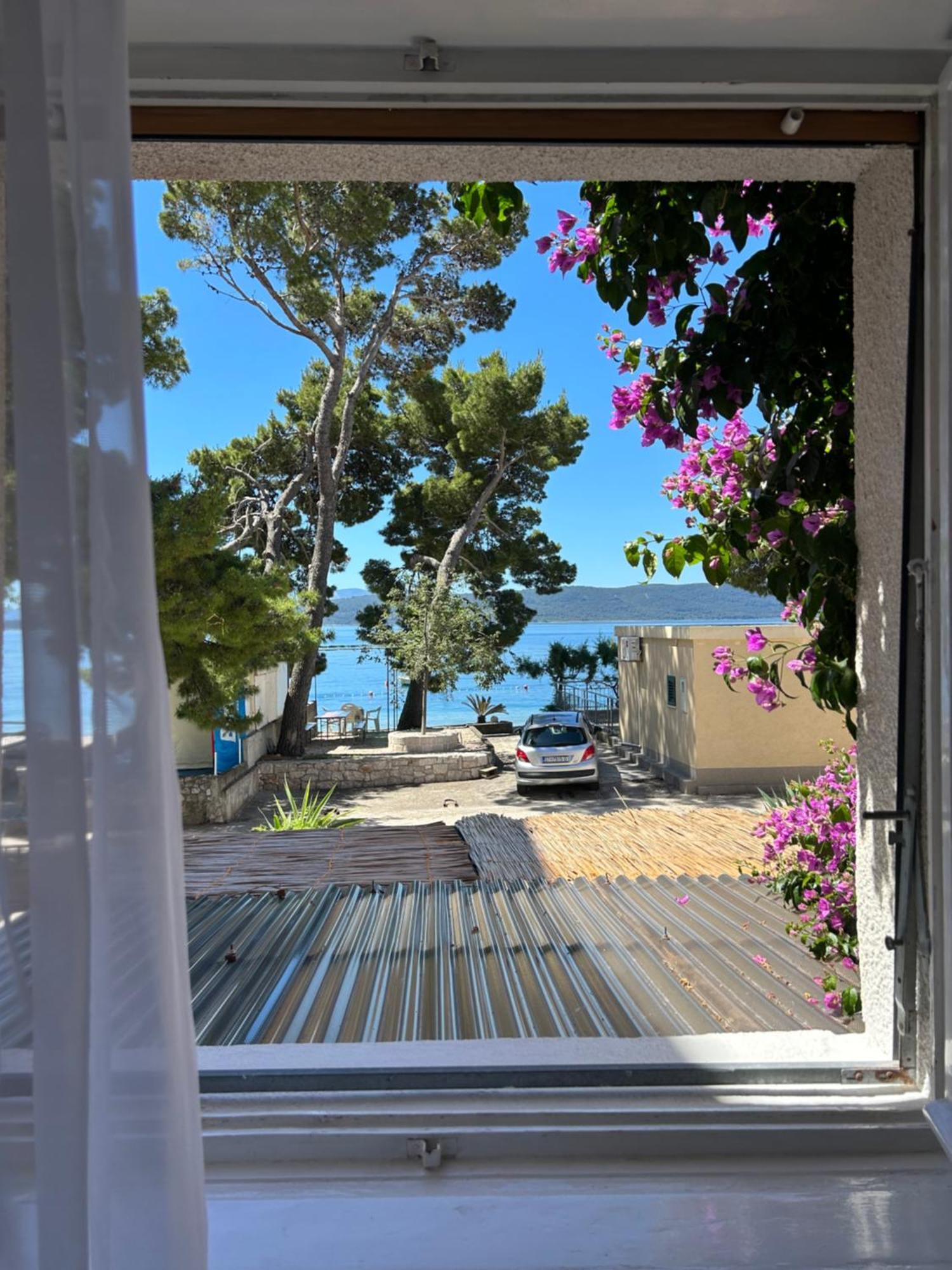 Sobe Gorana Hotell Živogošće Exteriör bild
